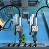 Máquina de soldadura automática de grado industrial con cubierta de seguridad y sistema de alimentación de estaño, utilizado en el ensamblaje de PCB