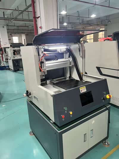 RESELED_400X533_5431732082333_.PIC