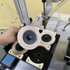 Atornilladora automática de sobremesa con alimentación de aire: sistema de fijación de alta velocidad para microtornillos M1.2–M2 en placas LED con base de aluminio (Downlights/Focos)
