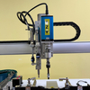 Sistema de ensamblaje de insertos de rosca programable Ensamblador de insertos de rosca con alimentación automática Máquina de ensamblaje de insertos de rosca con control de presión