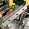 Máquina de instalación de insertos roscados completamente automática de escritorio; Máquina automática de ajuste a presión para insertos autorroscantes y roscados; Equipos de refuerzo y montaje de roscas para ferretería y Pla.